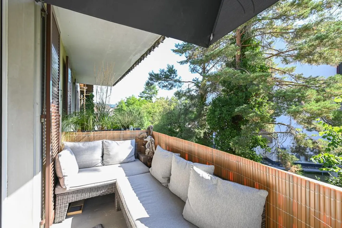 Charming home with fireplace in a nature-friendly location - Photo 6 of 7