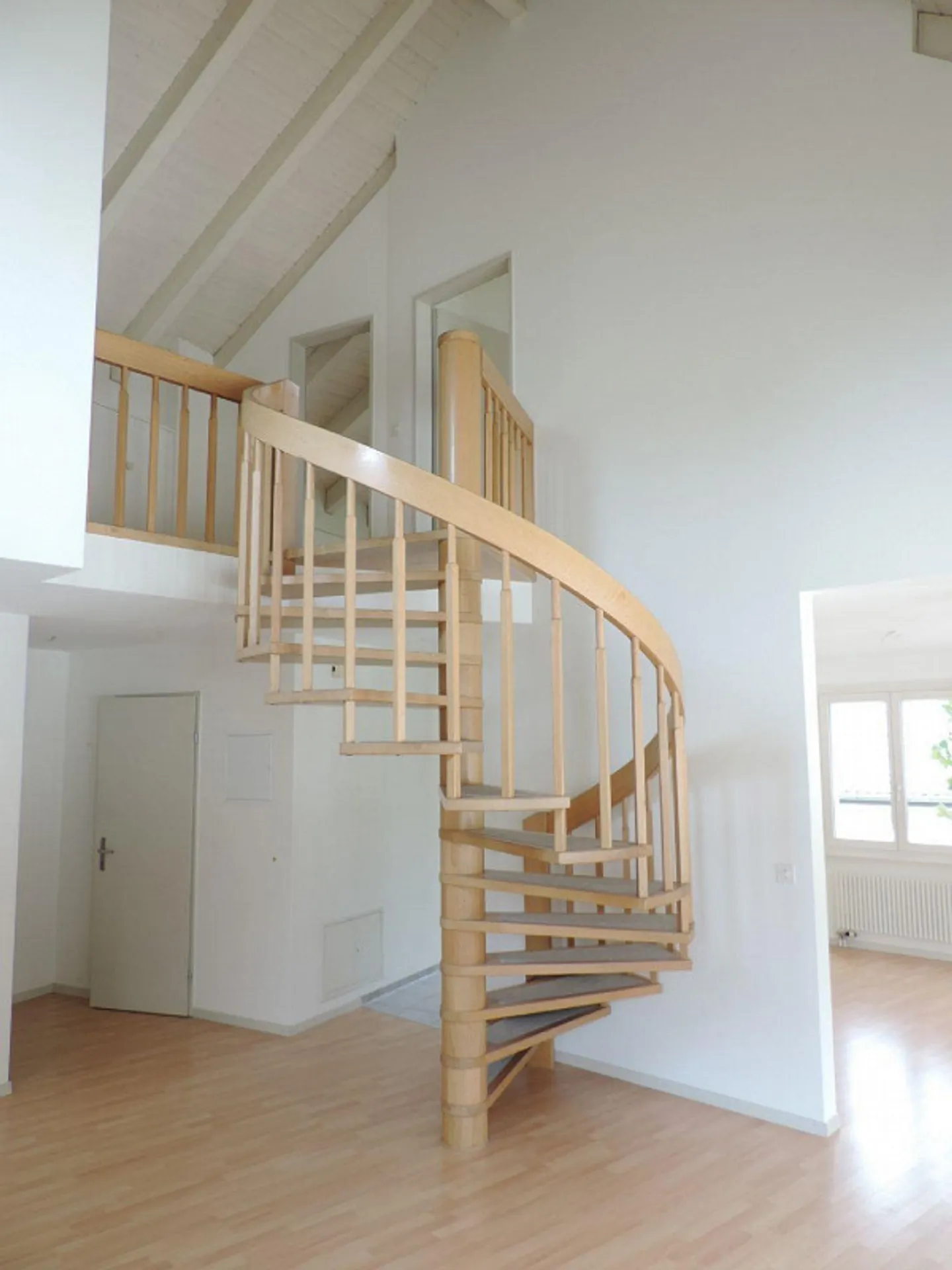 Vivere in centro - Appartamento duplex di 3½ stanze al piano terra - Foto 4 di 8