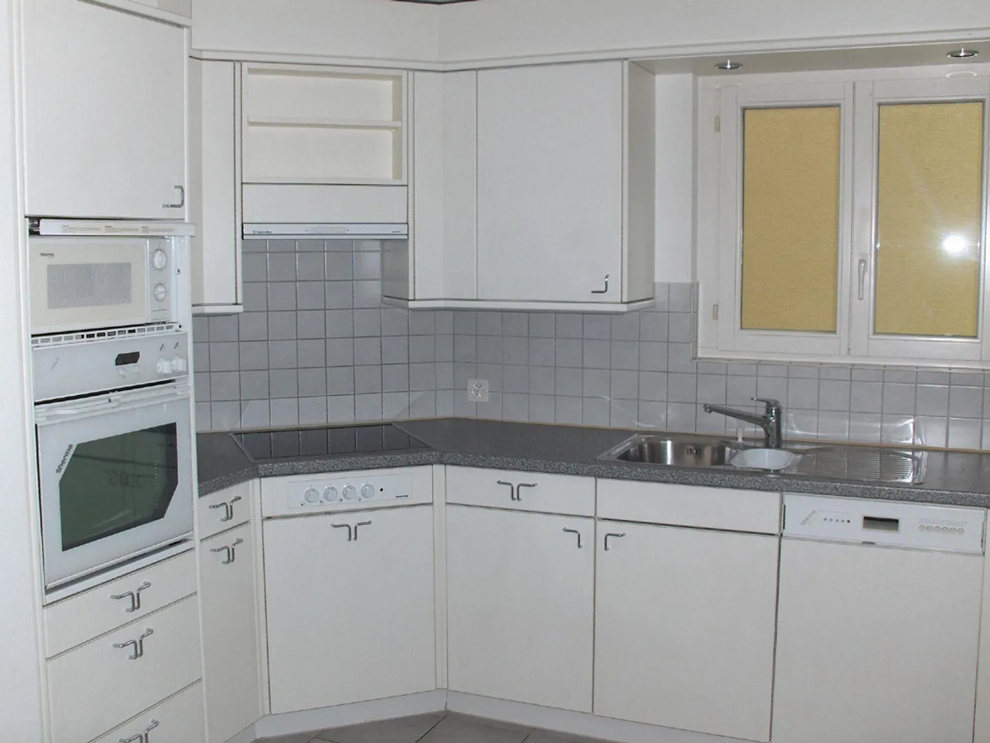 Vivere in centro - Appartamento duplex di 3½ stanze al piano terra - Foto 2 di 8