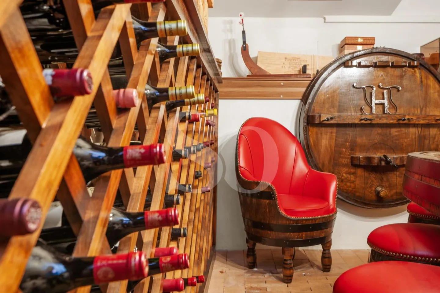 Außergewöhnliche Villa im Privatpark - Foto 13 von 13