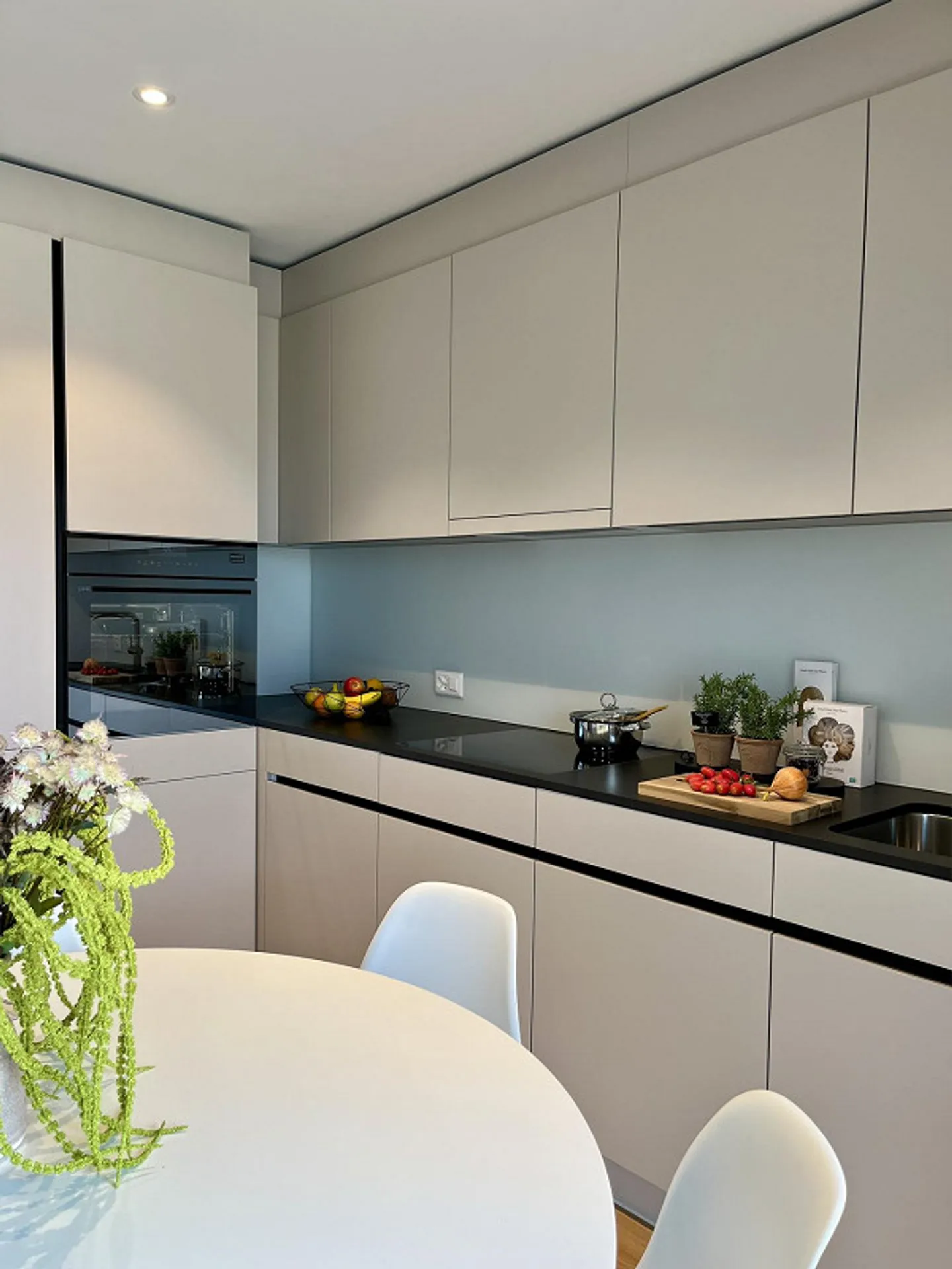 Nouvelle construction (2025) : Appartement en maisonette de 5,5 pièces avec grande terrasse et vue sur Bâle - Photo 4 sur 16