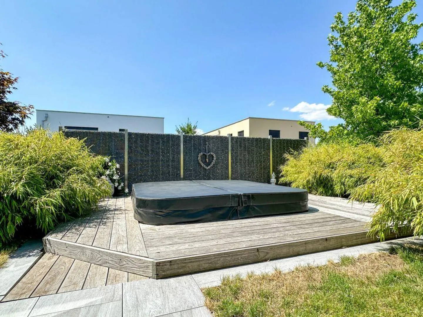 Modern & spacious - a family house - Photo 11 of 12