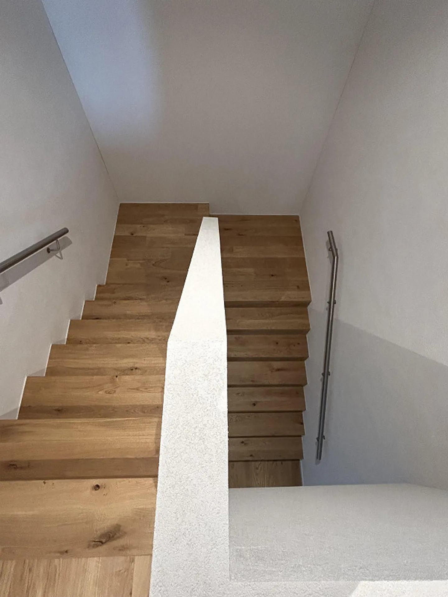 Nouvelle construction (2025) : Appartement en maisonette de 5,5 pièces avec grande terrasse et vue sur Bâle - Photo 10 sur 16