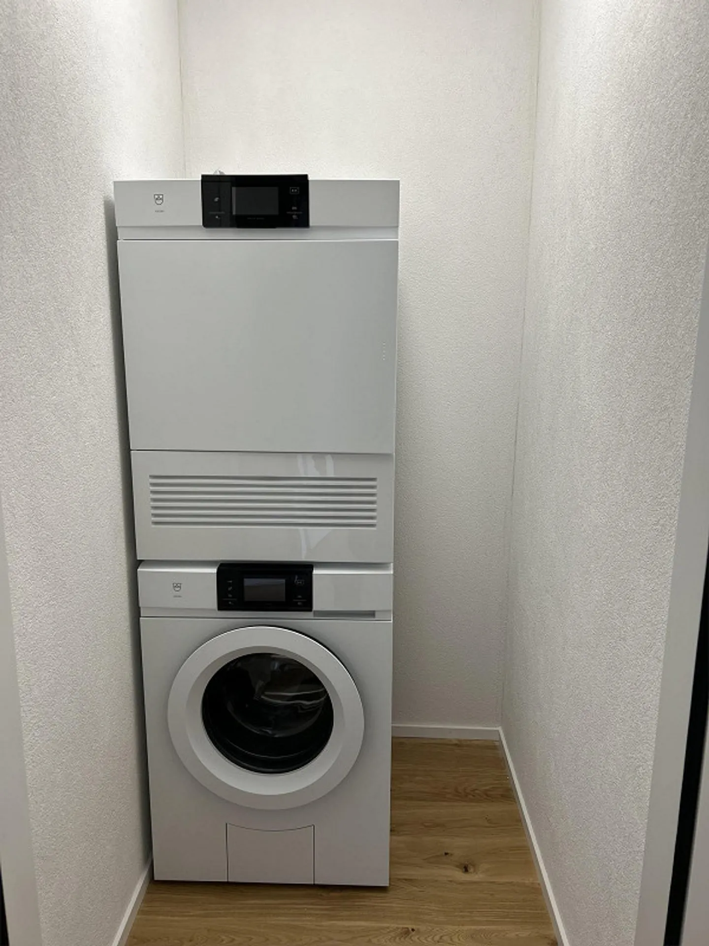 Nouvelle construction (2025) : Appartement en maisonette de 5,5 pièces avec grande terrasse et vue sur Bâle - Photo 16 sur 16