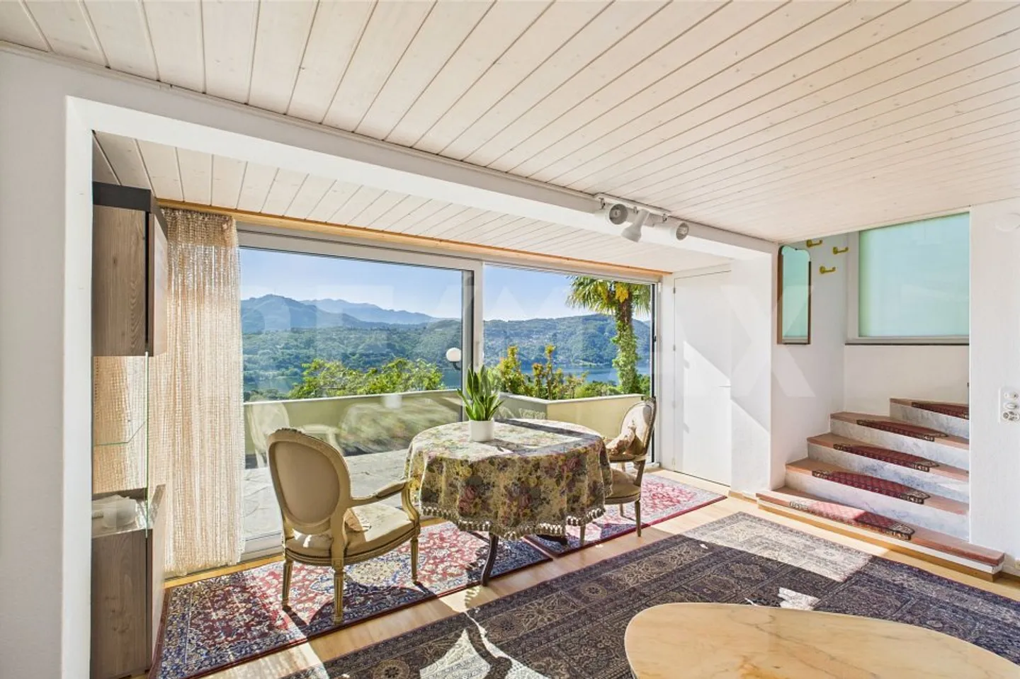 Spectacular - view and sun, high up in Agno - Photo 4 of 13