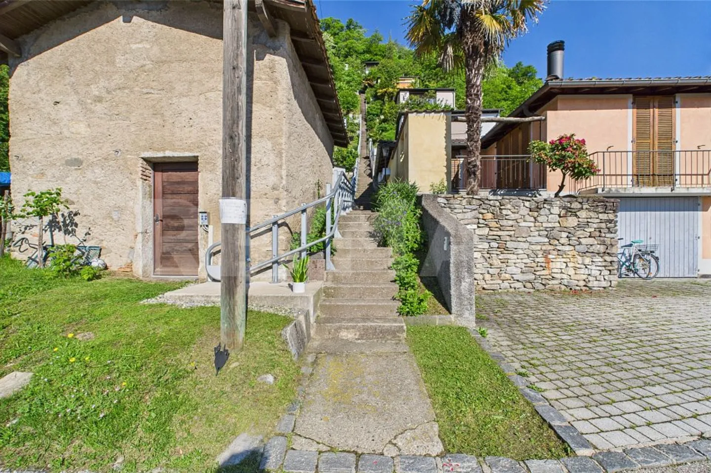 Spectacular - view and sun, high up in Agno - Photo 9 of 13