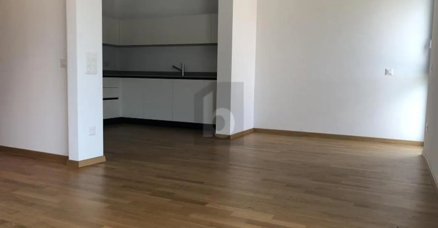 RECENTLY RENOVATED - Photo 2 of 5