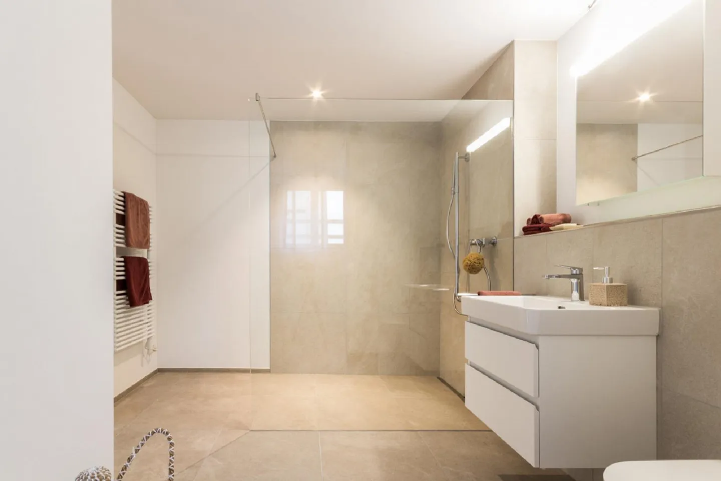 Vivre de manière exclusive et centrale dans un cadre idyllique - Photo 10 sur 11