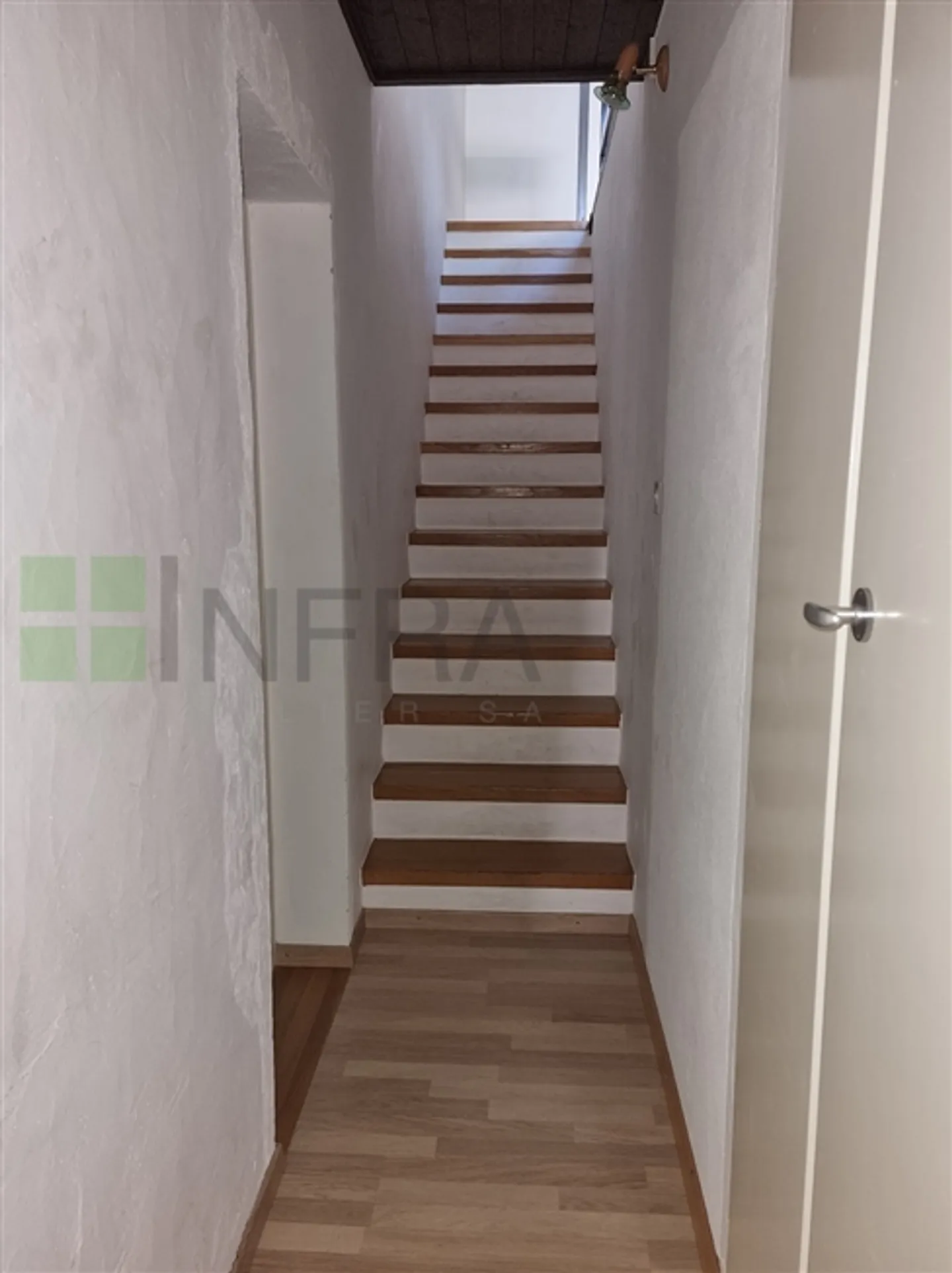 Maison jumelée de 121 m² avec grande terrasse - Photo 15 sur 19