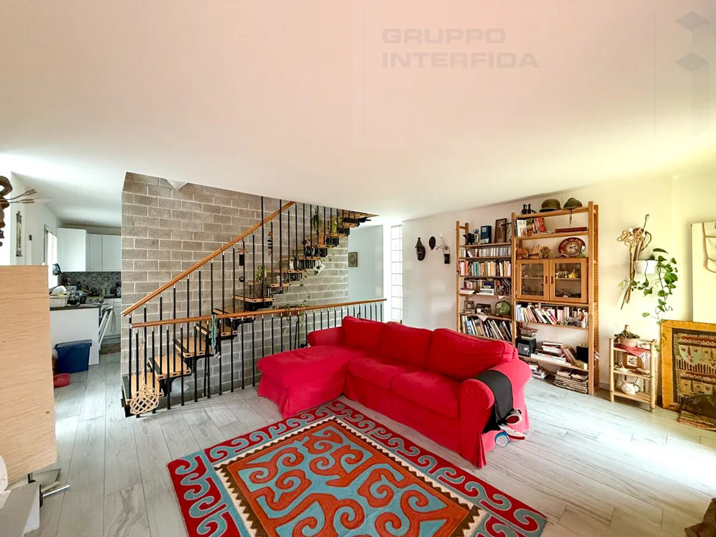 Maison spacieuse avec jardin et vue sur les vignes - Photo 5 sur 16