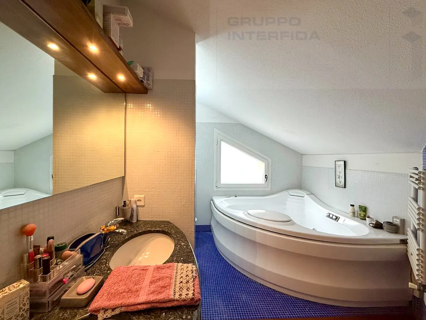 Maison spacieuse avec jardin et vue sur les vignes - Photo 9 sur 16