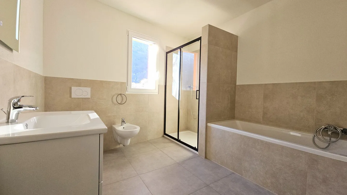 Comfortable 4.5 Room Apartment - Photo 10 of 15