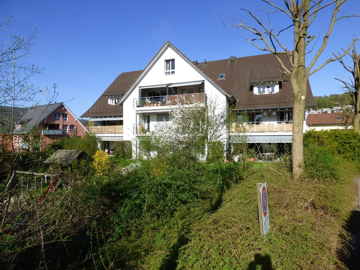 Duplex 5.5 pièces - Foto 1 von 8