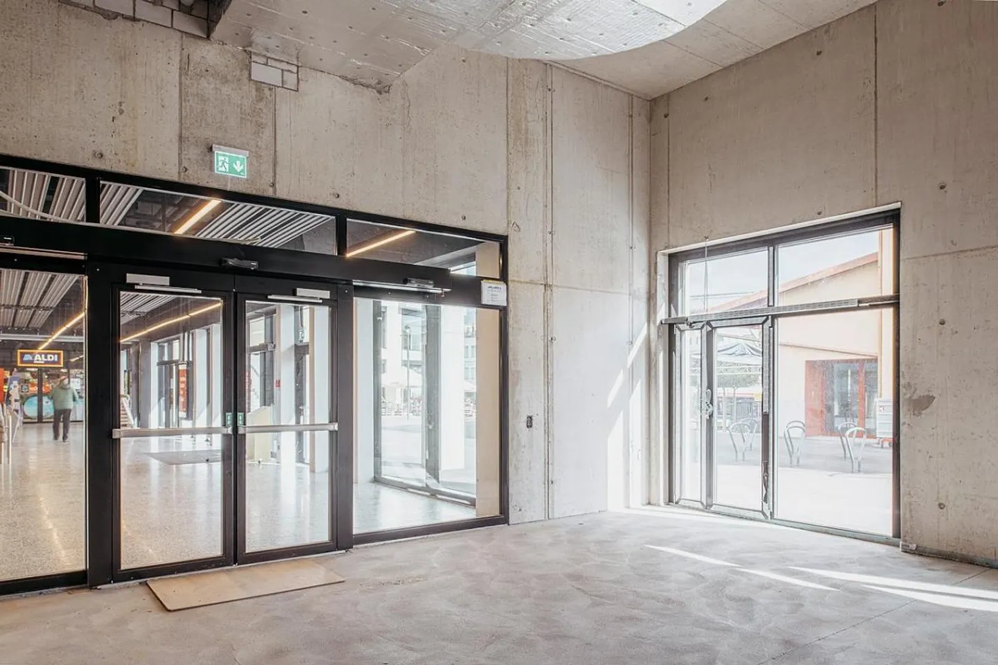 Attraktive Ladenfläche (494.7 m2) im Löwengarten-Quartier - Foto 5 von 6