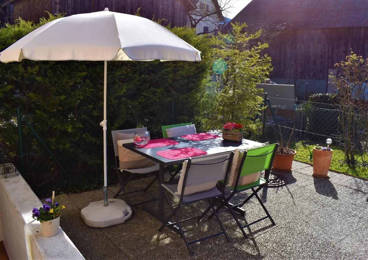 À vendre - NOËS (Sierre) - Maison 4.5 pièces + espace et terrain 469 m2 avec abri de jardin - Photo 2 sur 11