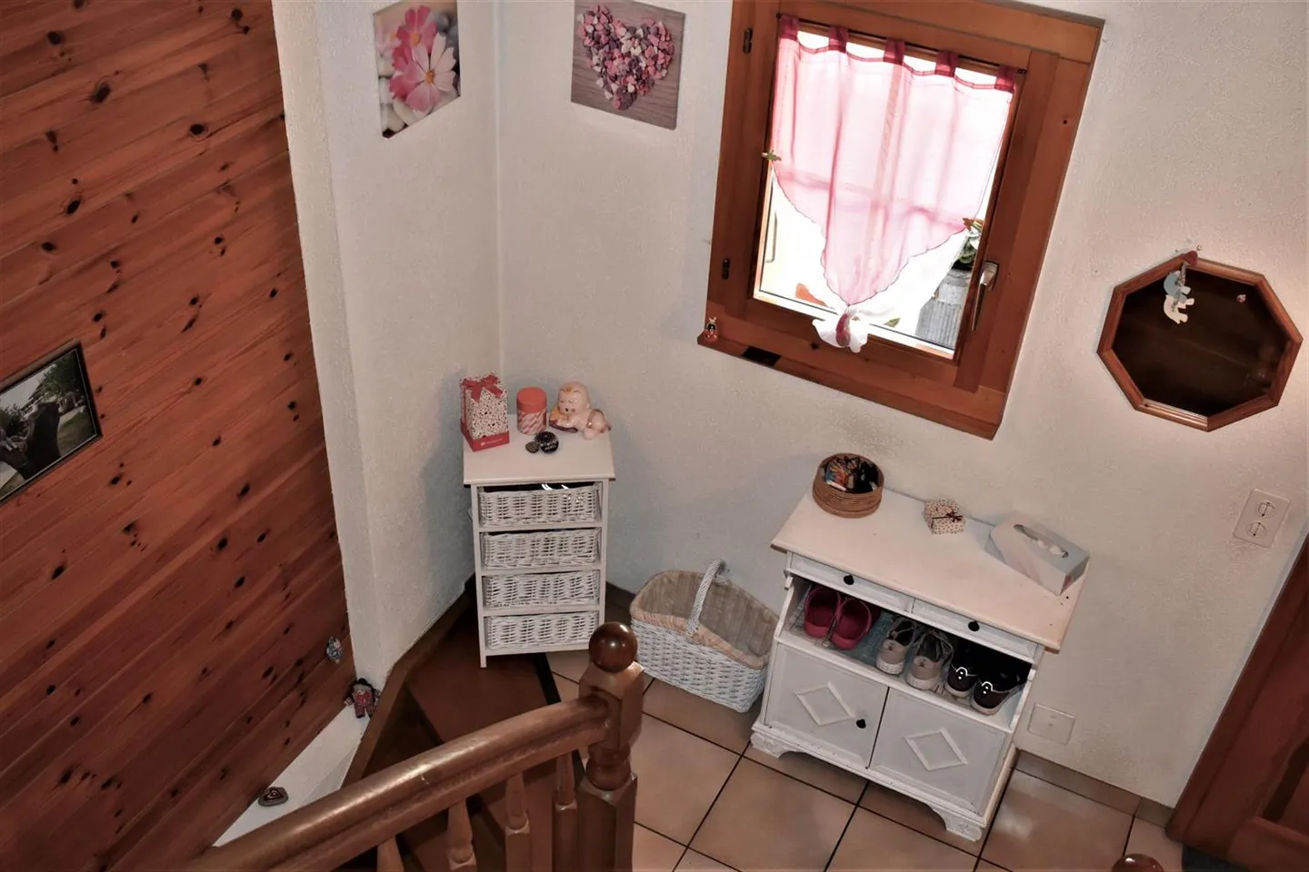 À vendre - NOËS (Sierre) - Maison 4.5 pièces + espace et terrain 469 m2 avec abri de jardin - Photo 10 sur 11