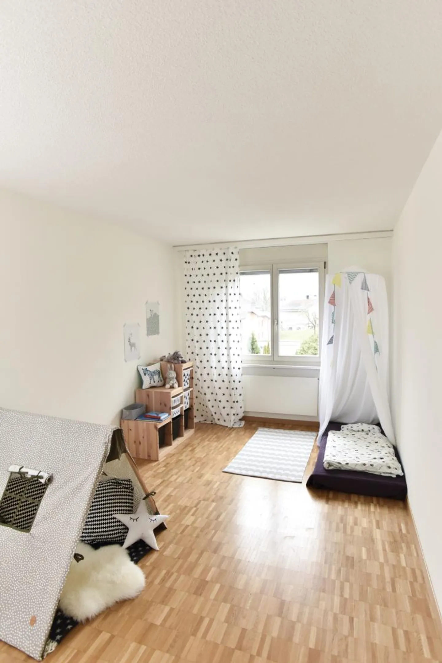 Charmant appartement 4.5 pièces - Photo 3 sur 10