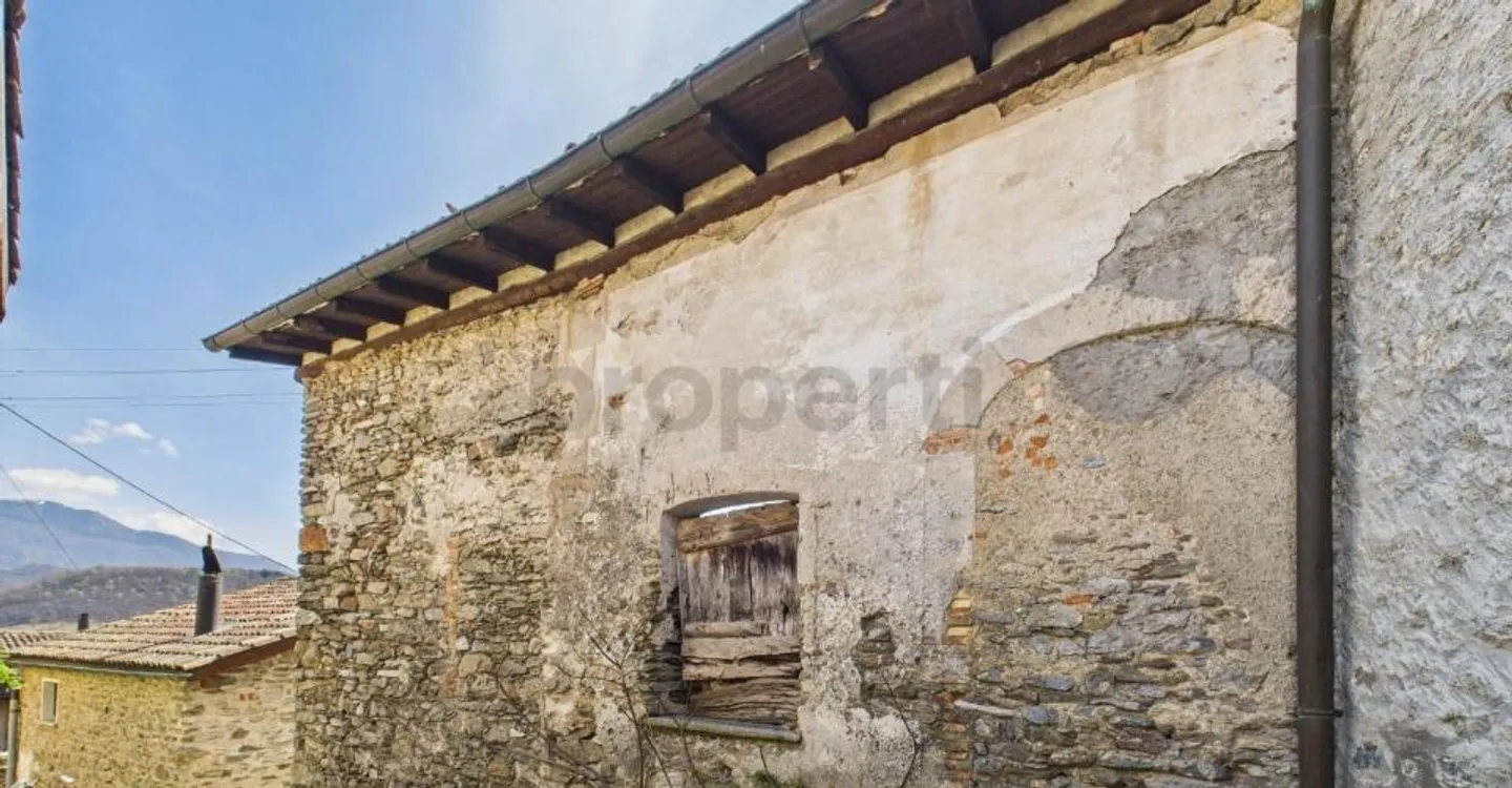 Rustico with Stunning Mountain Views - Photo 6 of 9