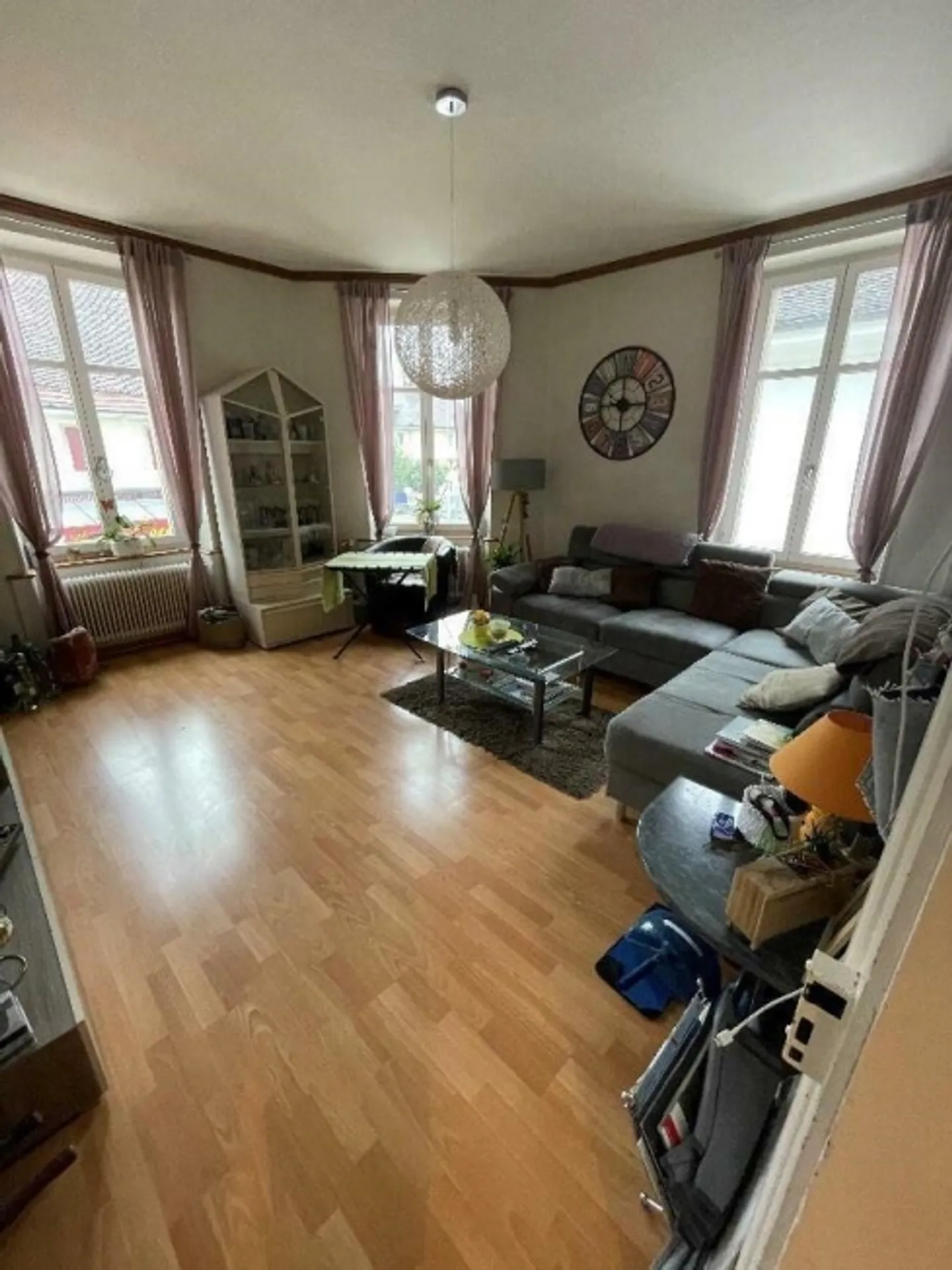 Ideale Lage in einem dynamischen Dorf - Foto 5 von 11