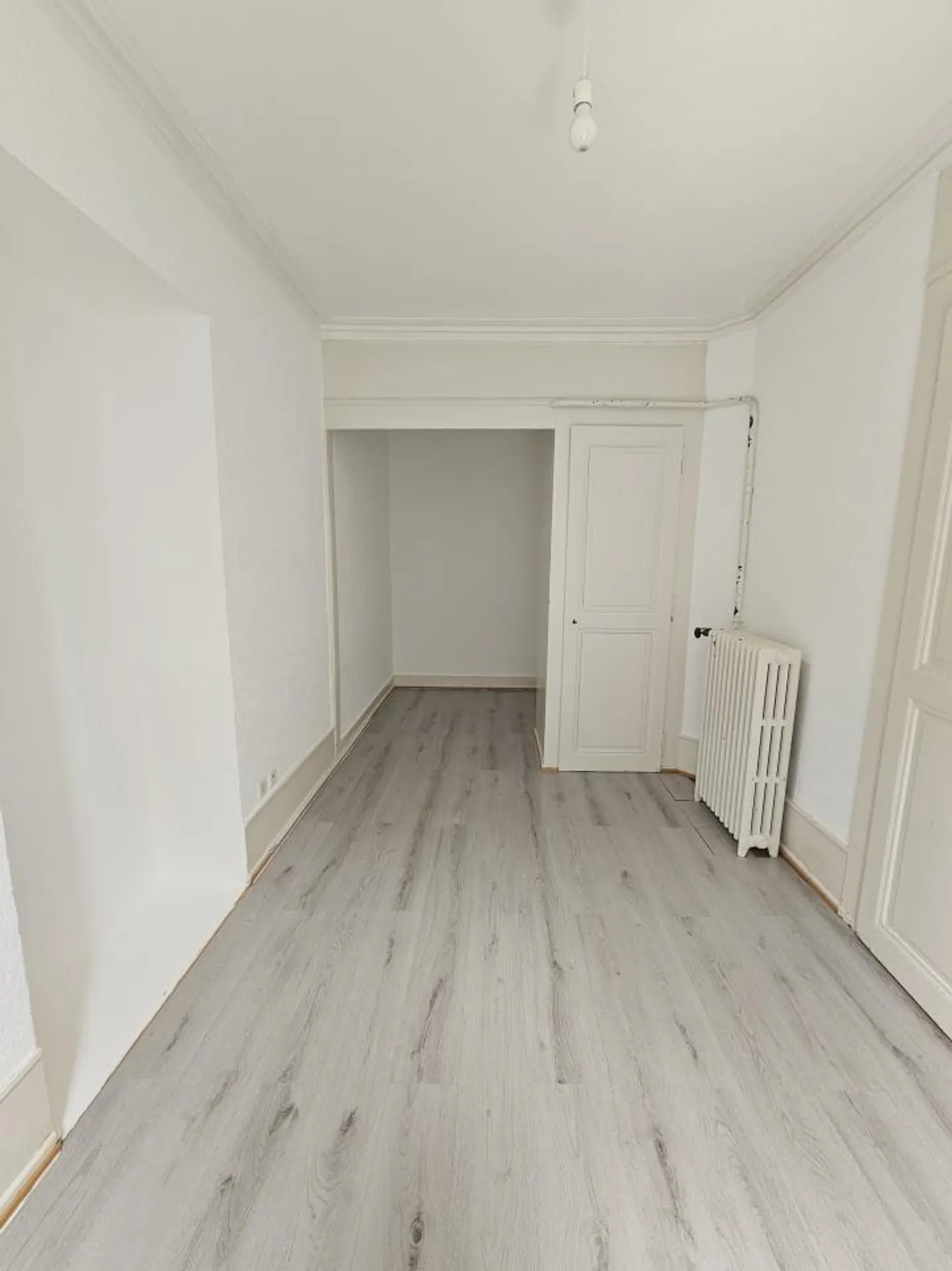 Ampio appartamento di 3 locali con una stanza indipendente – Yverdon-les-Bains - Foto 2 di 6