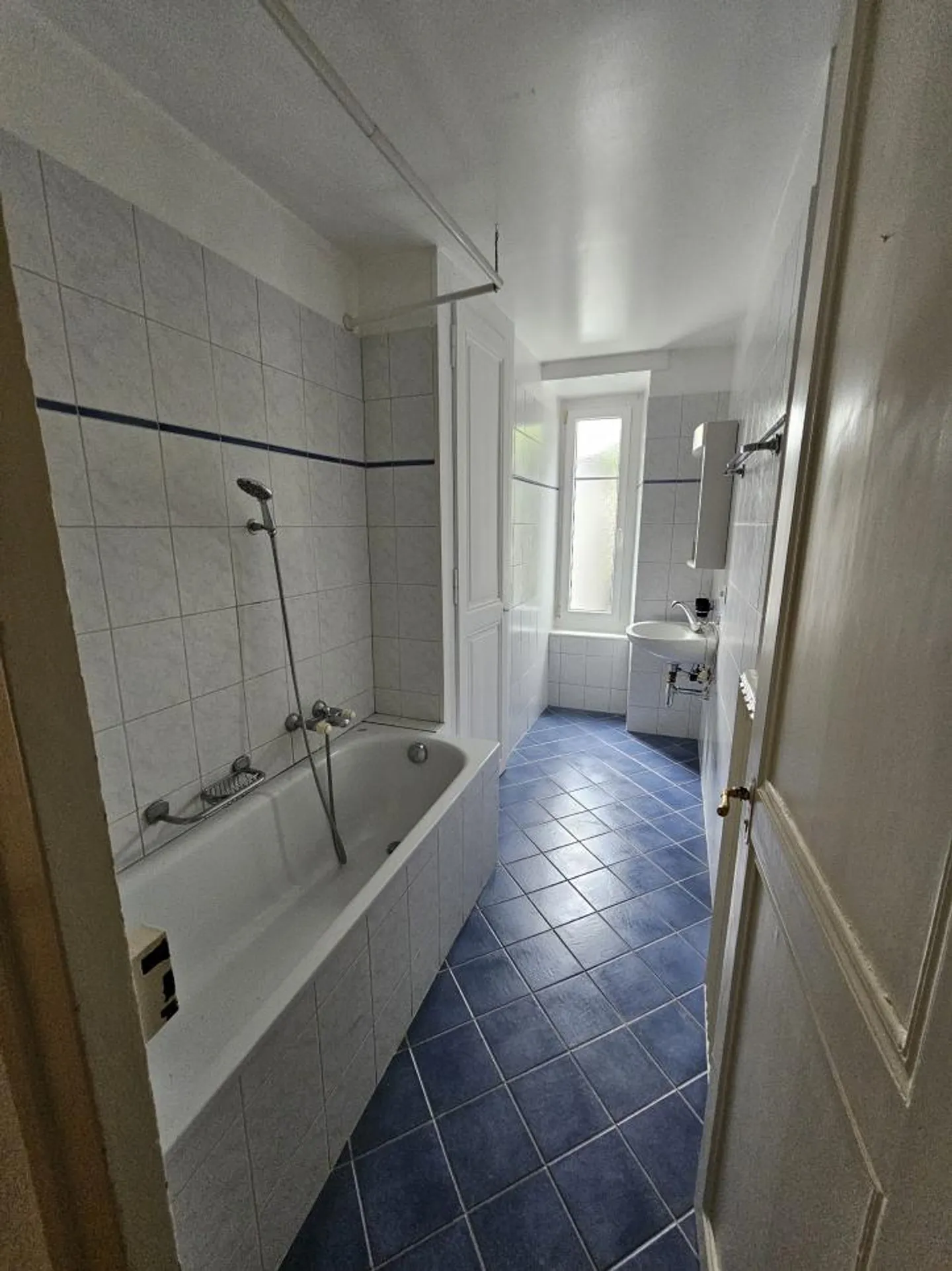 Ampio appartamento di 3 locali con una stanza indipendente – Yverdon-les-Bains - Foto 5 di 6