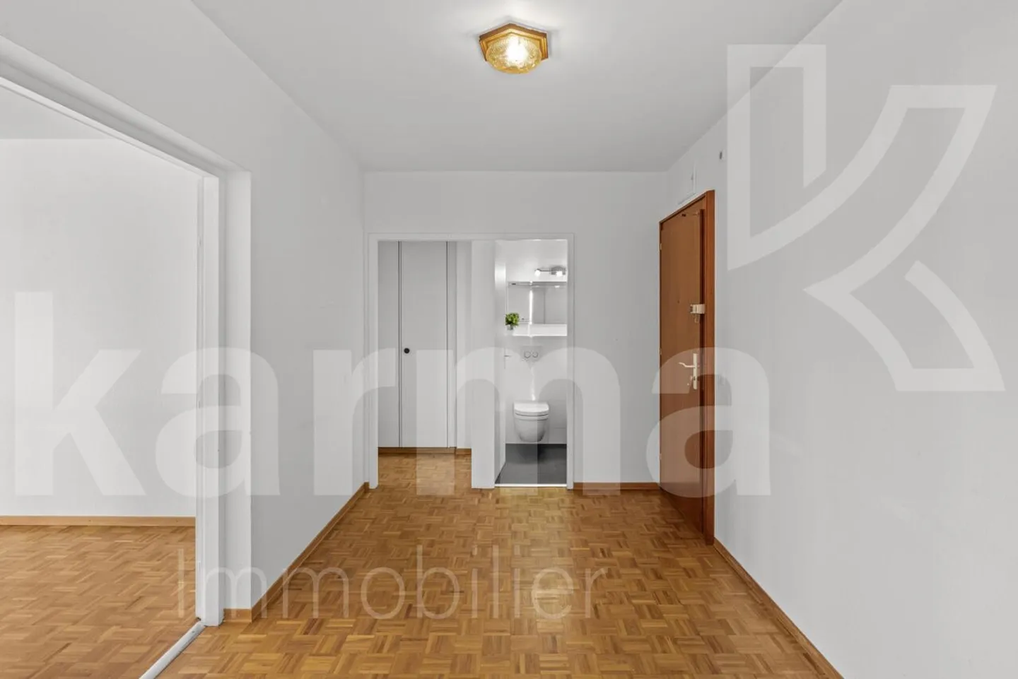 Appartamento luminoso con vista sul lago e sulle montagne - Foto 4 di 13