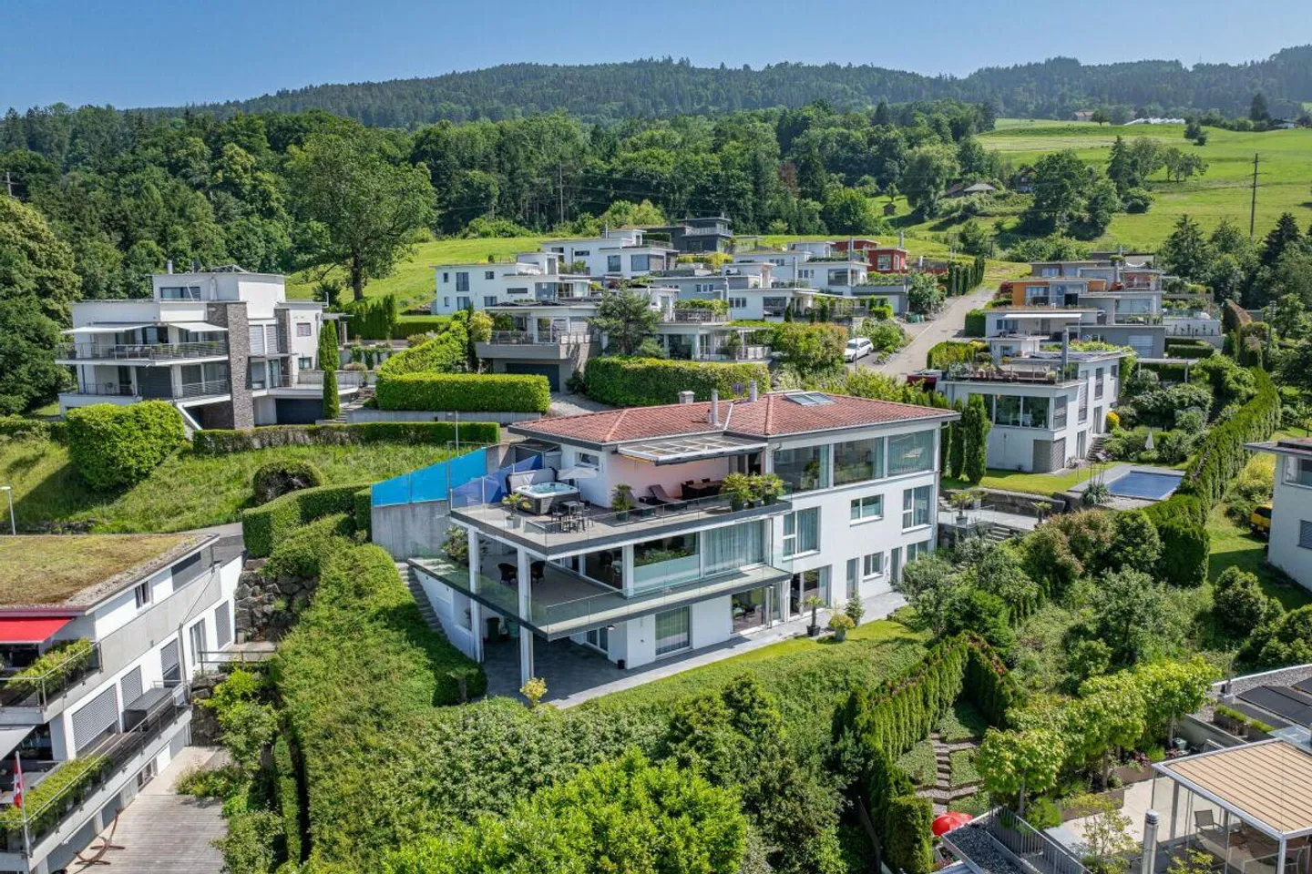 Stilvolle Attika-Maisonette mit Seeblick - Foto 2 von 13