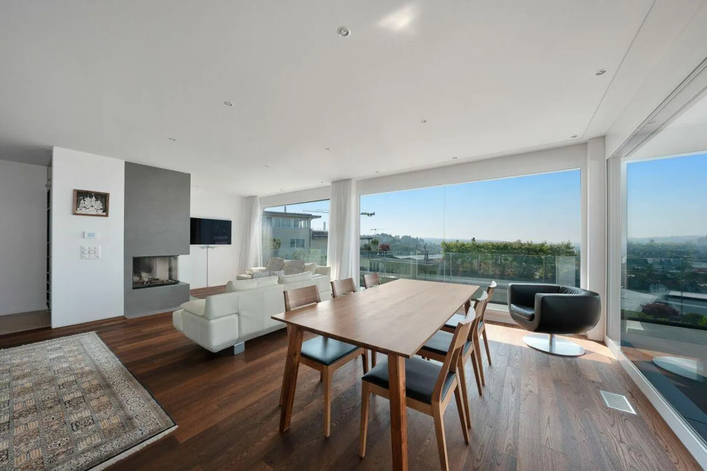 Stilvolle Attika-Maisonette mit Seeblick - Foto 9 von 13