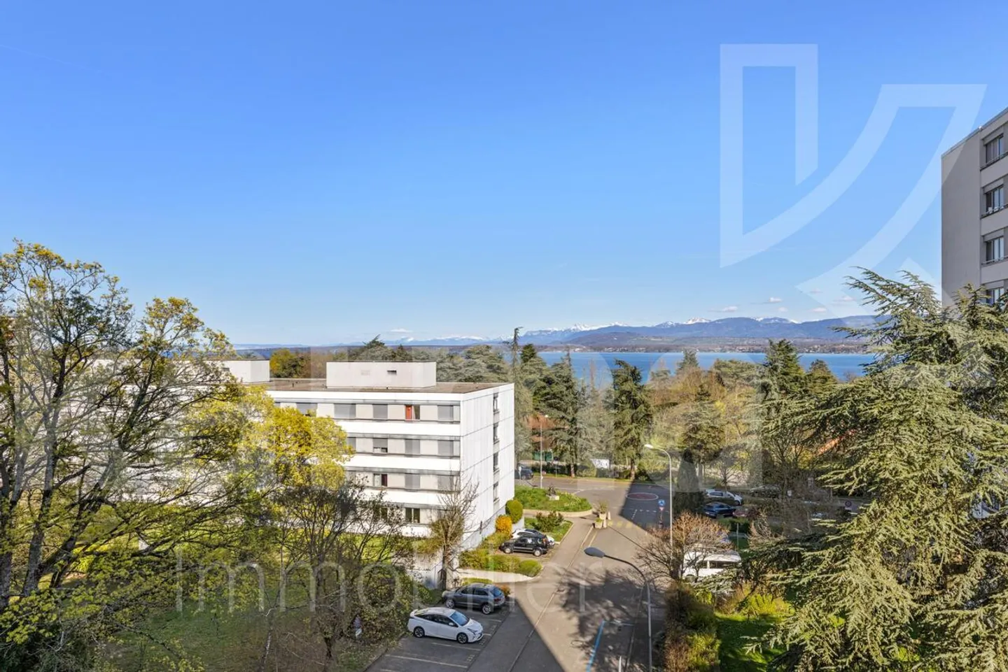 Appartamento luminoso con vista sul lago e sulle montagne - Foto 13 di 13