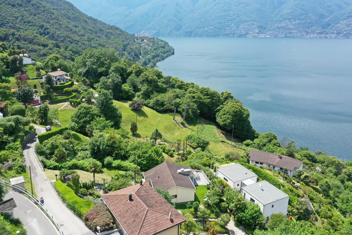 Terreno edificabile con vista panoramica sul Lago Maggiore - Foto 5 di 7