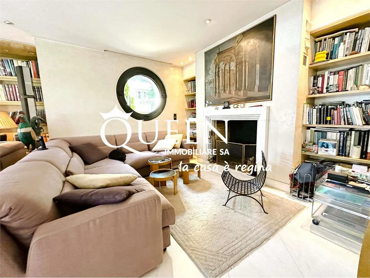 Bella villa a Gentilino, 4.5 camere, 240 m², con giardino e piscina in una zona residenziale tranquilla - Foto 4 di 13