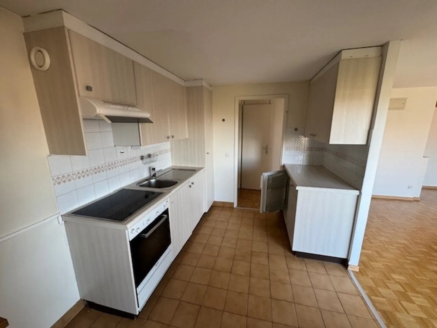 Große 3,5 Zimmer in Acacias - Foto 4 von 12