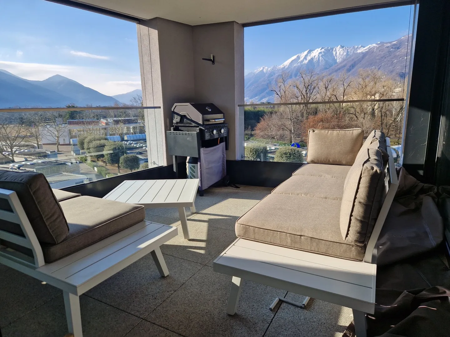 APPARTEMENT 3½ PIÈCES À LOCARNO (TI), MEUBLÉ, TEMPORAIRE - Photo 1 sur 8