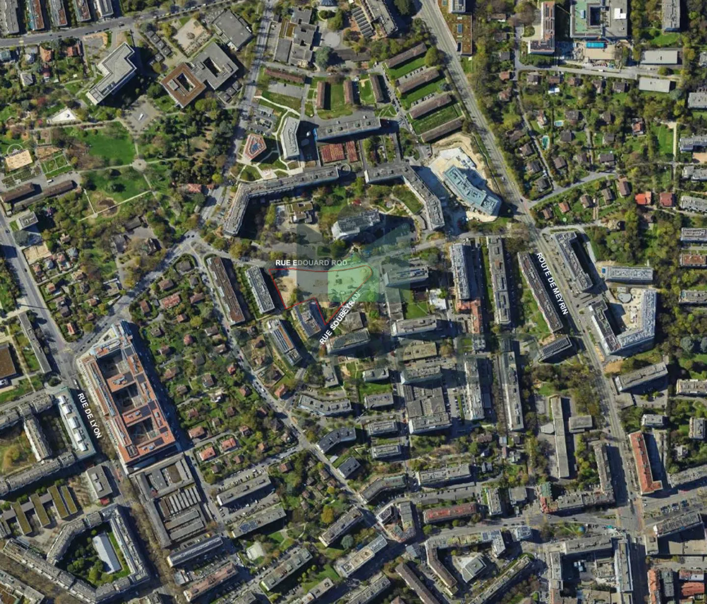 Belle arcade commerciale de 81 m² dans un nouveau bâtiment à Vieusseux - Photo 3 sur 4