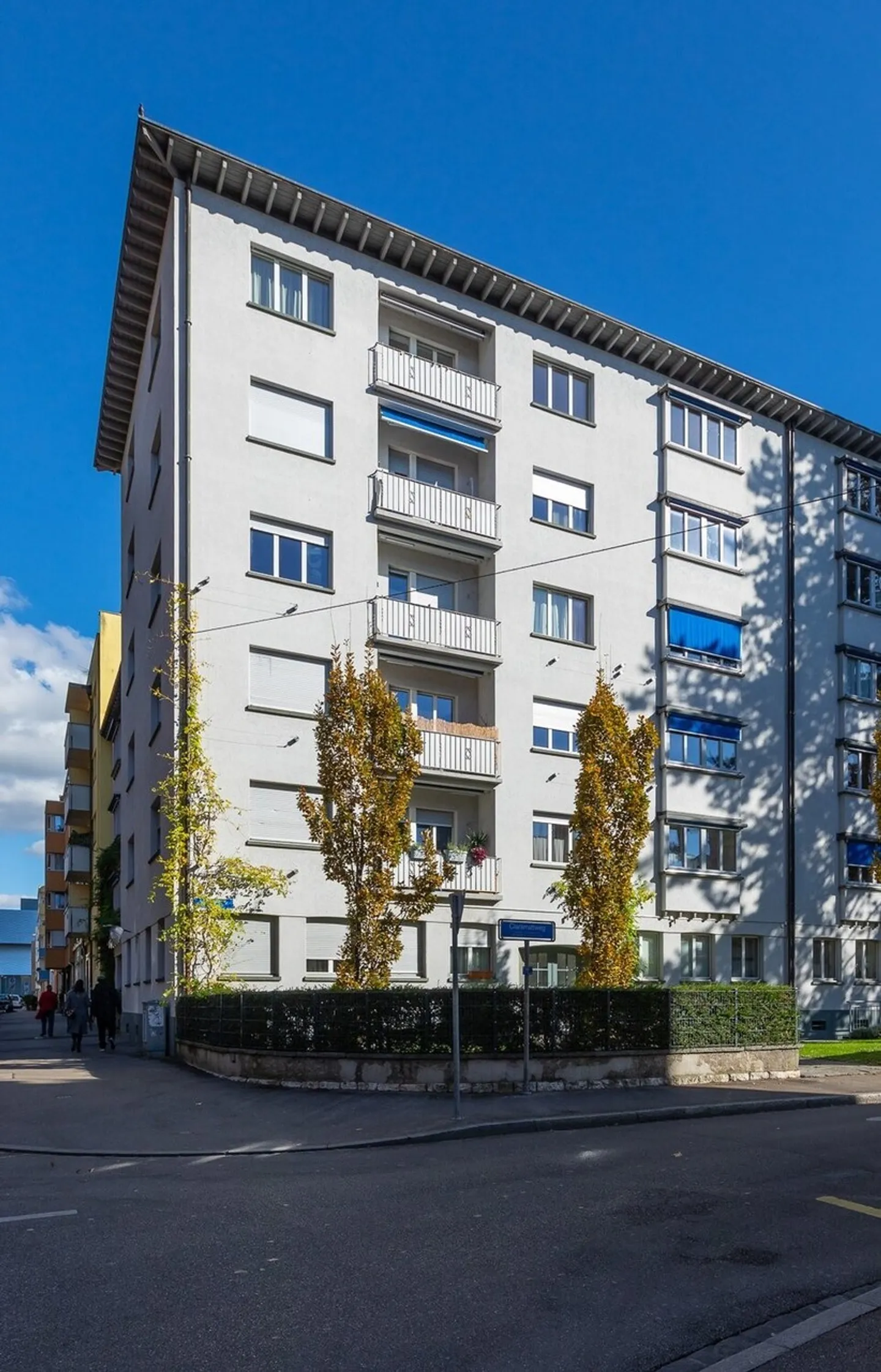 Your home in the city center! - Photo 1 of 9