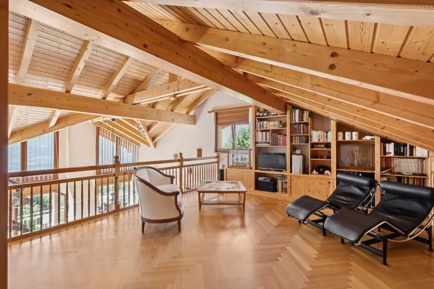 Duplex con piscina e grande giardino! - Foto 11 di 11