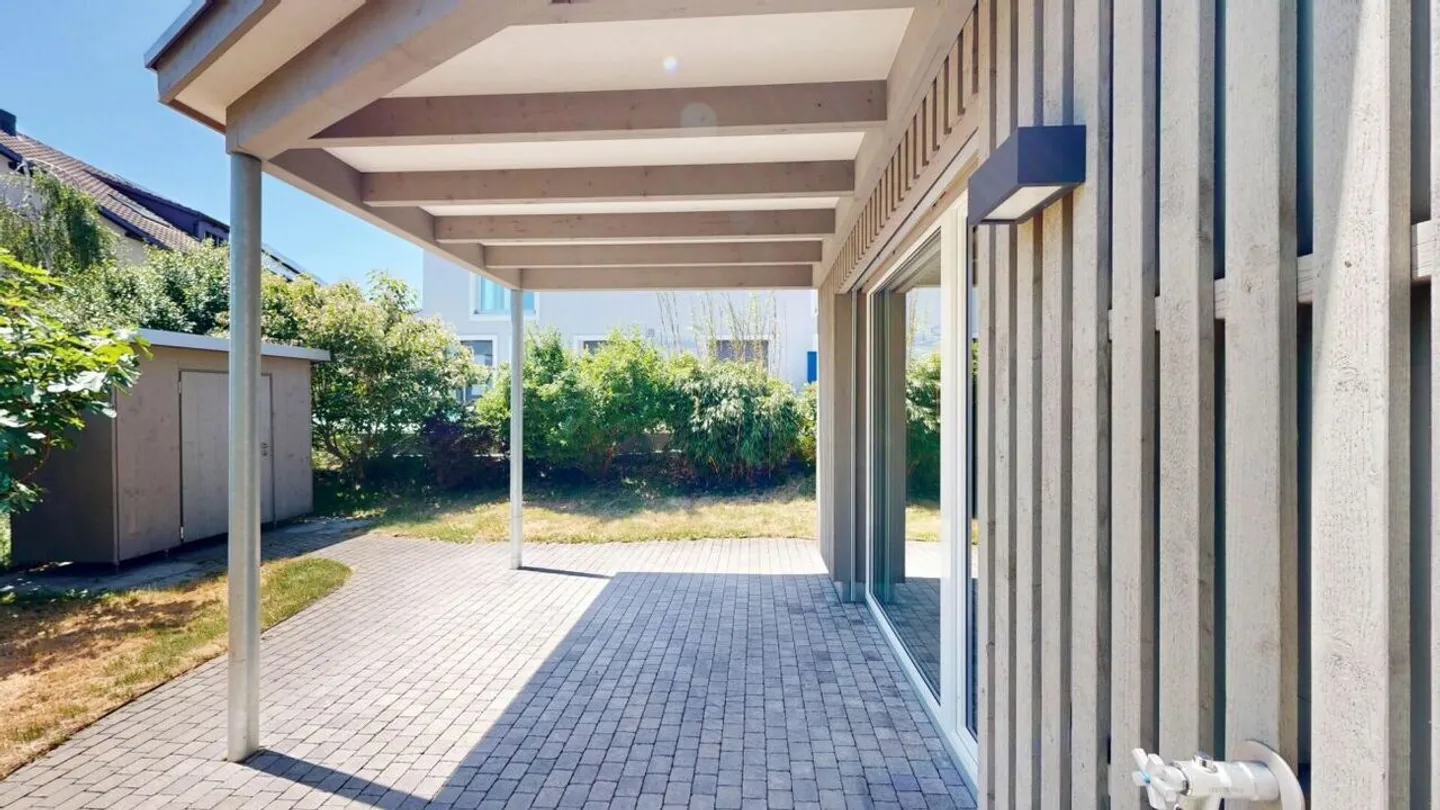 Appartamento giardino 3,5 locali con giardino privato di 242 m² e ingresso separato - Foto 5 di 14