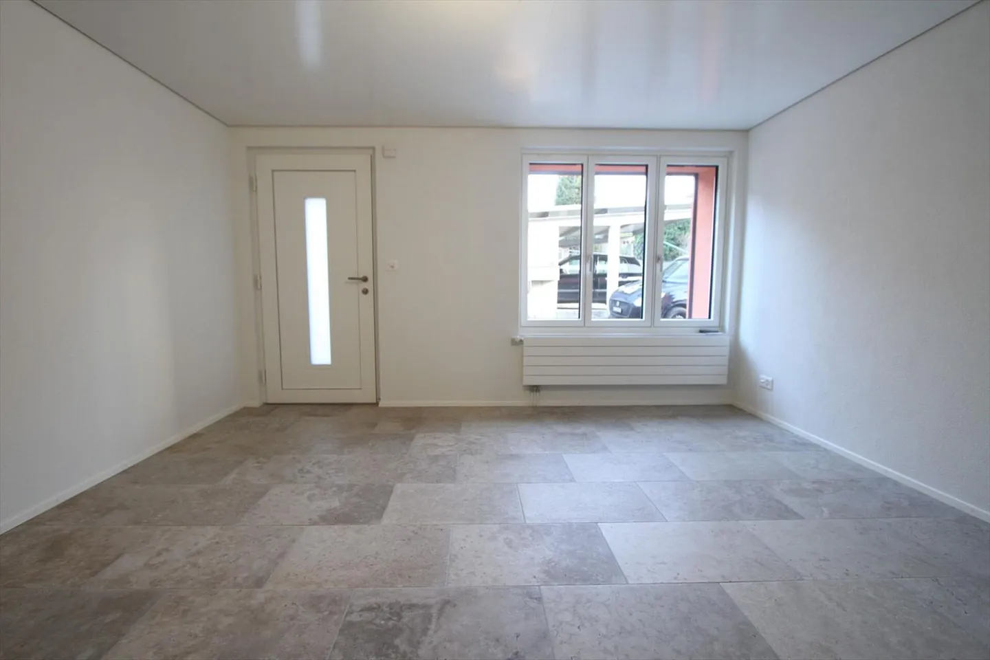 Appartamento di 2,5 stanze con giardino - Foto 2 di 4