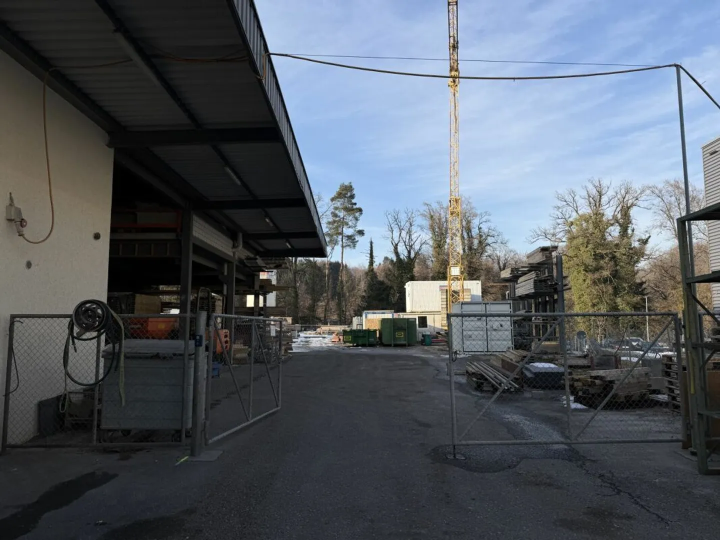 Geräumige Gewerbefläche in Rüti - Foto 6 von 7