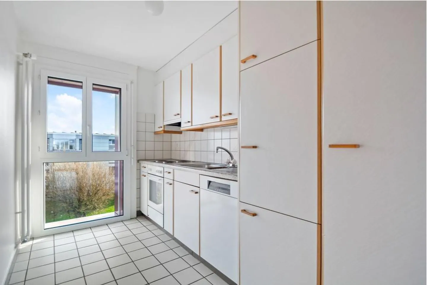 Schöner Wohnraum! - Foto 2 von 9