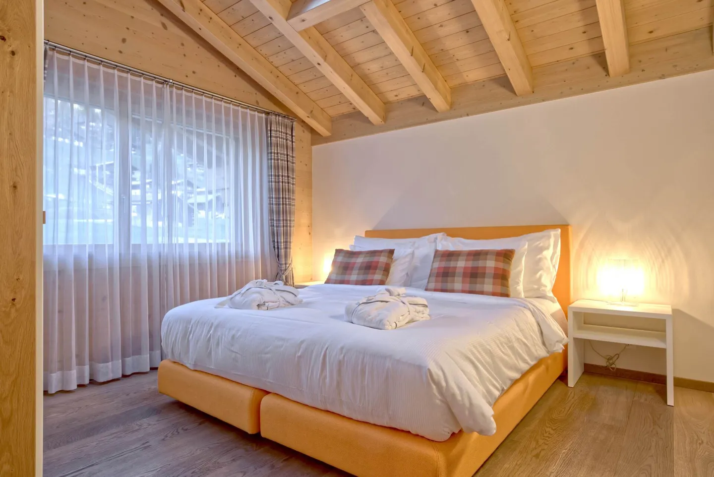 Ampio appartamento di 5,5 stanze vicino agli impianti di risalita, Chalet Antara - Foto 12 di 20