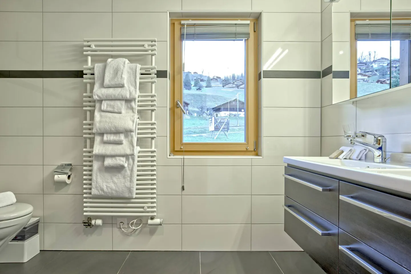 Ampio appartamento di 5,5 stanze vicino agli impianti di risalita, Chalet Antara - Foto 17 di 20