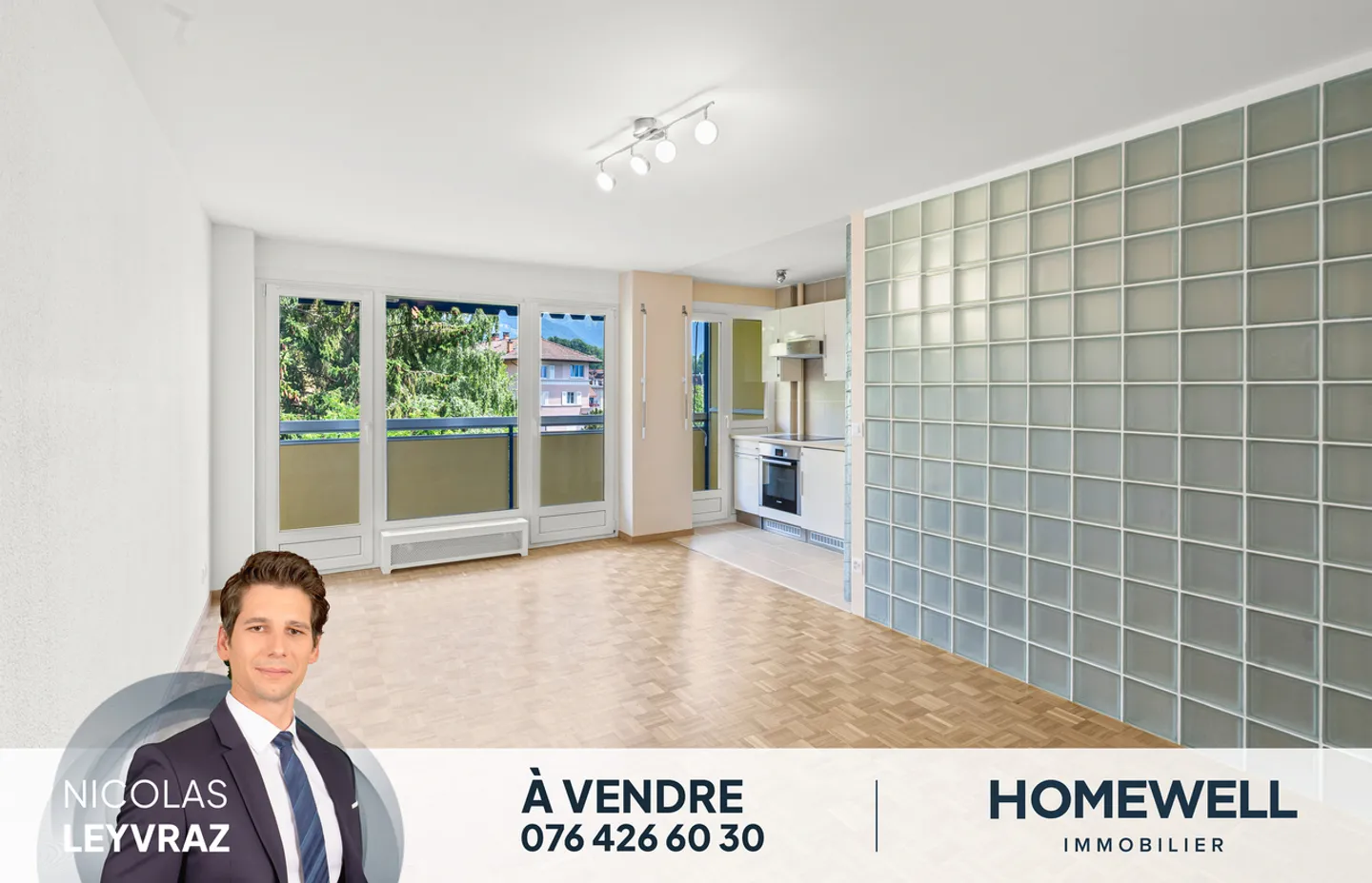 Charmant studio avec balcon et beaucoup de soleil ! - Photo 1 sur 9