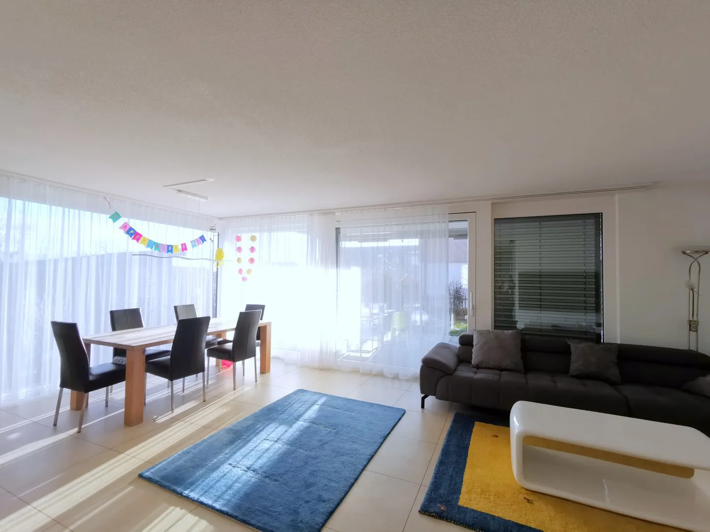 Modern 6.5-room semi-detached house with mountain view in Uebeschi - Photo 6 of 13