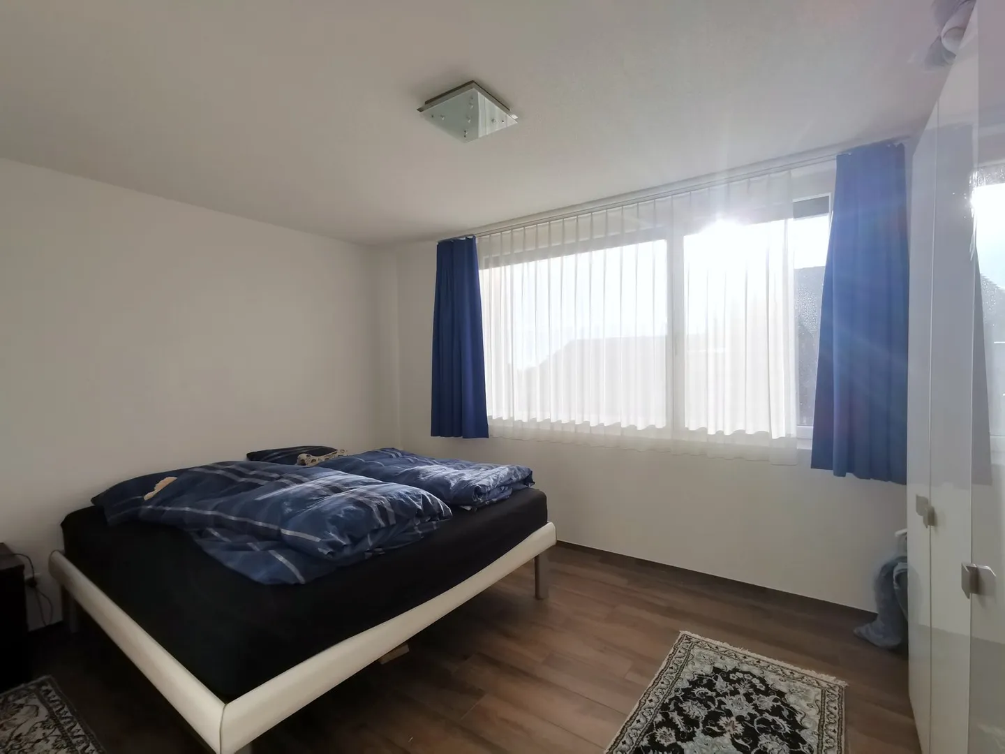 Modern 6.5-room semi-detached house with mountain view in Uebeschi - Photo 7 of 13