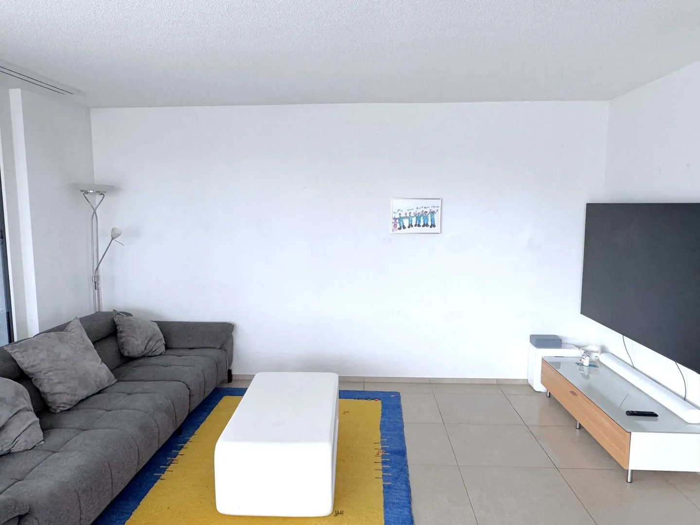 Modern 6.5-room semi-detached house with mountain view in Uebeschi - Photo 5 of 13