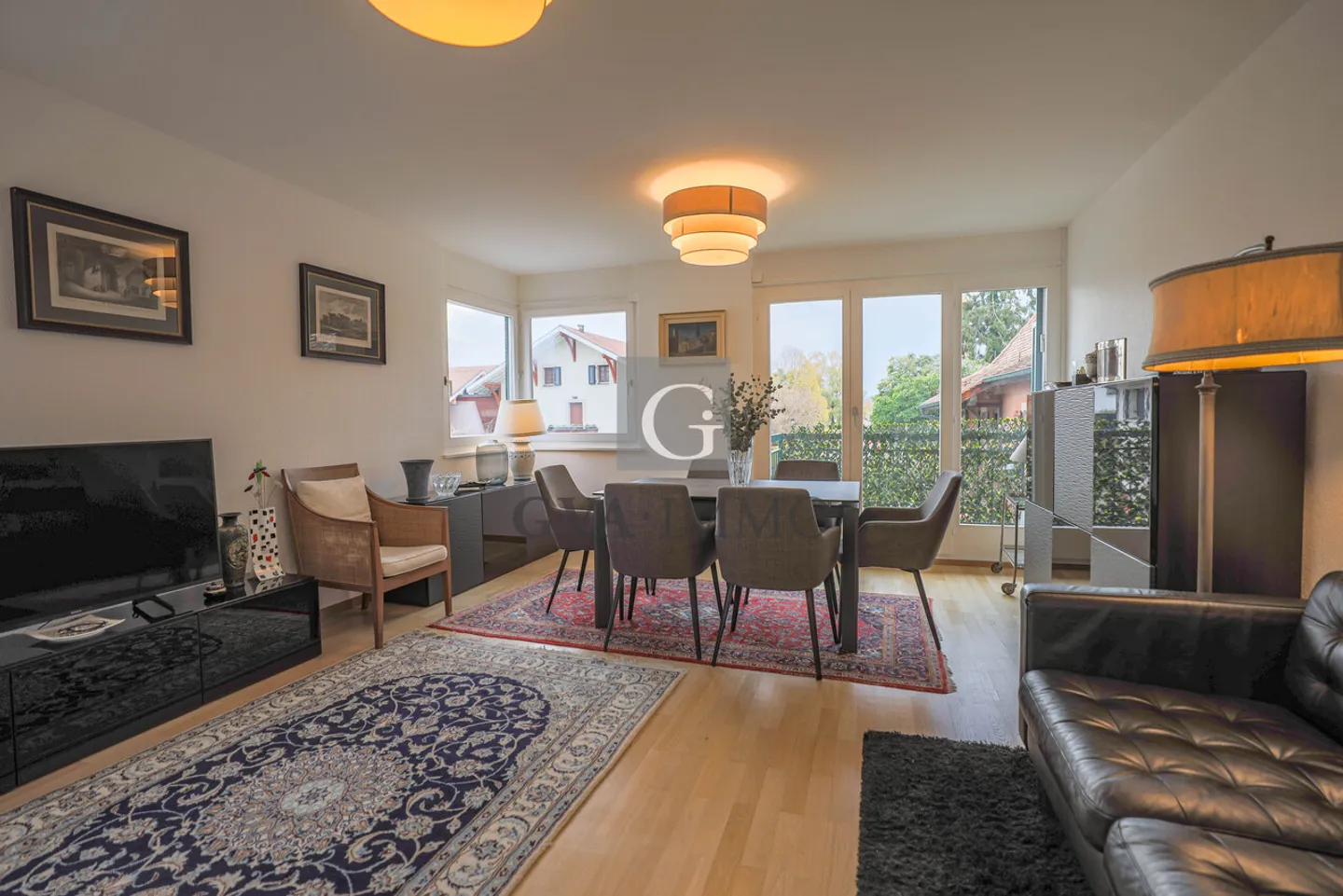 Superbo triplex nel cuore del villaggio di Meinier - Vista Mont-Blanc - Foto 1 di 3