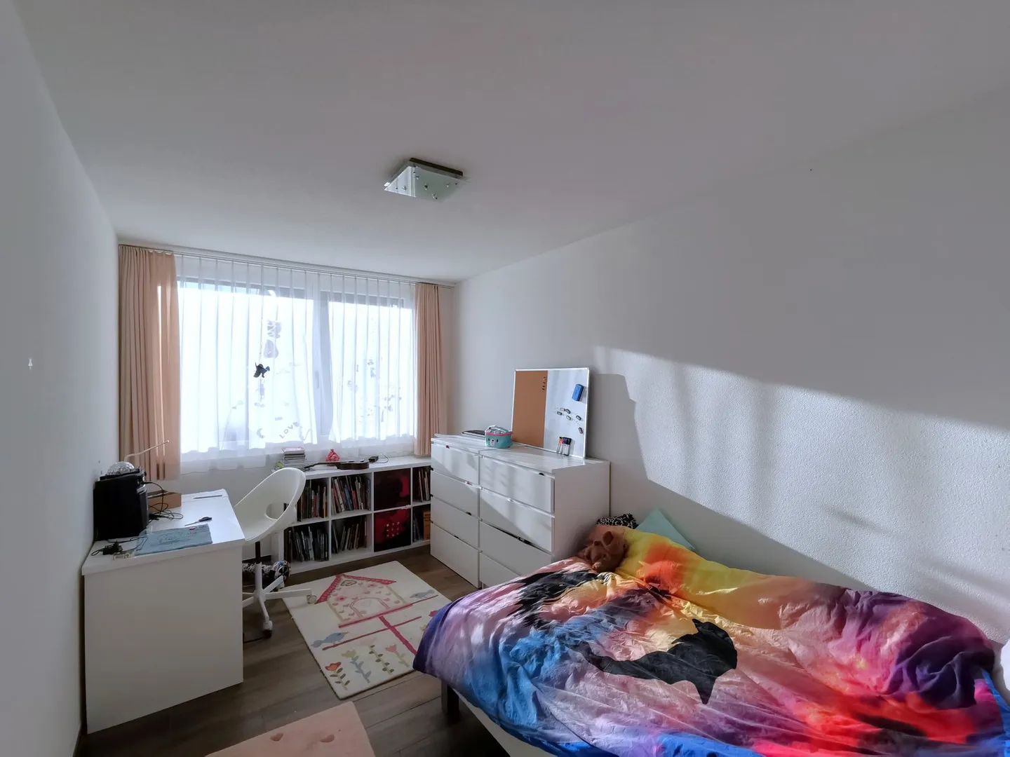 Modern 6.5-room semi-detached house with mountain view in Uebeschi - Photo 9 of 13