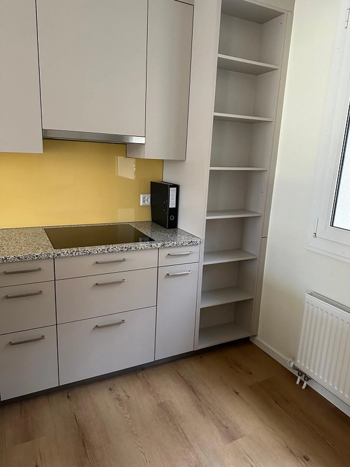 Renovated 3 1/2-room apartment - Photo 2 of 7