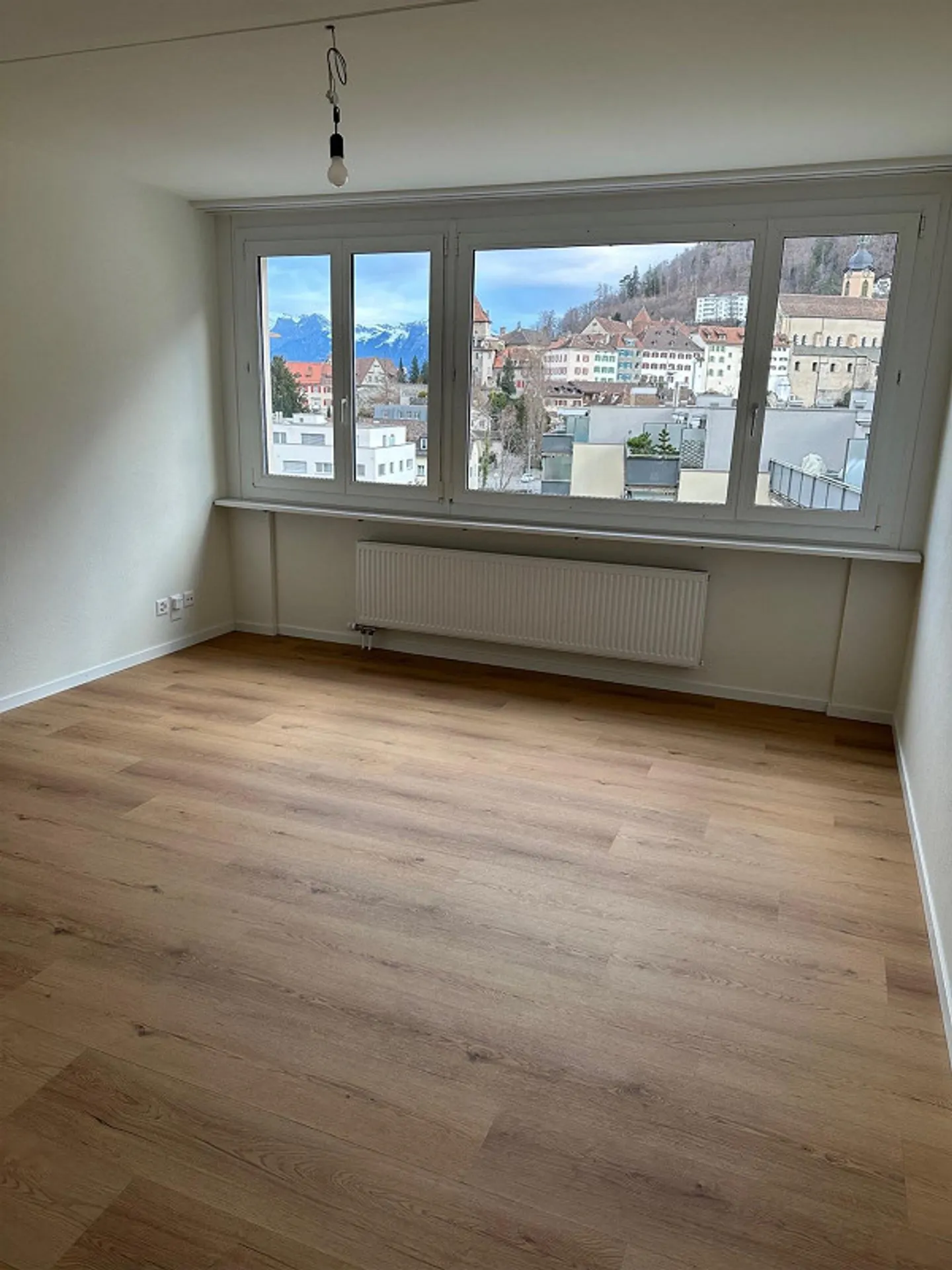 Renovated 3 1/2-room apartment - Photo 4 of 7